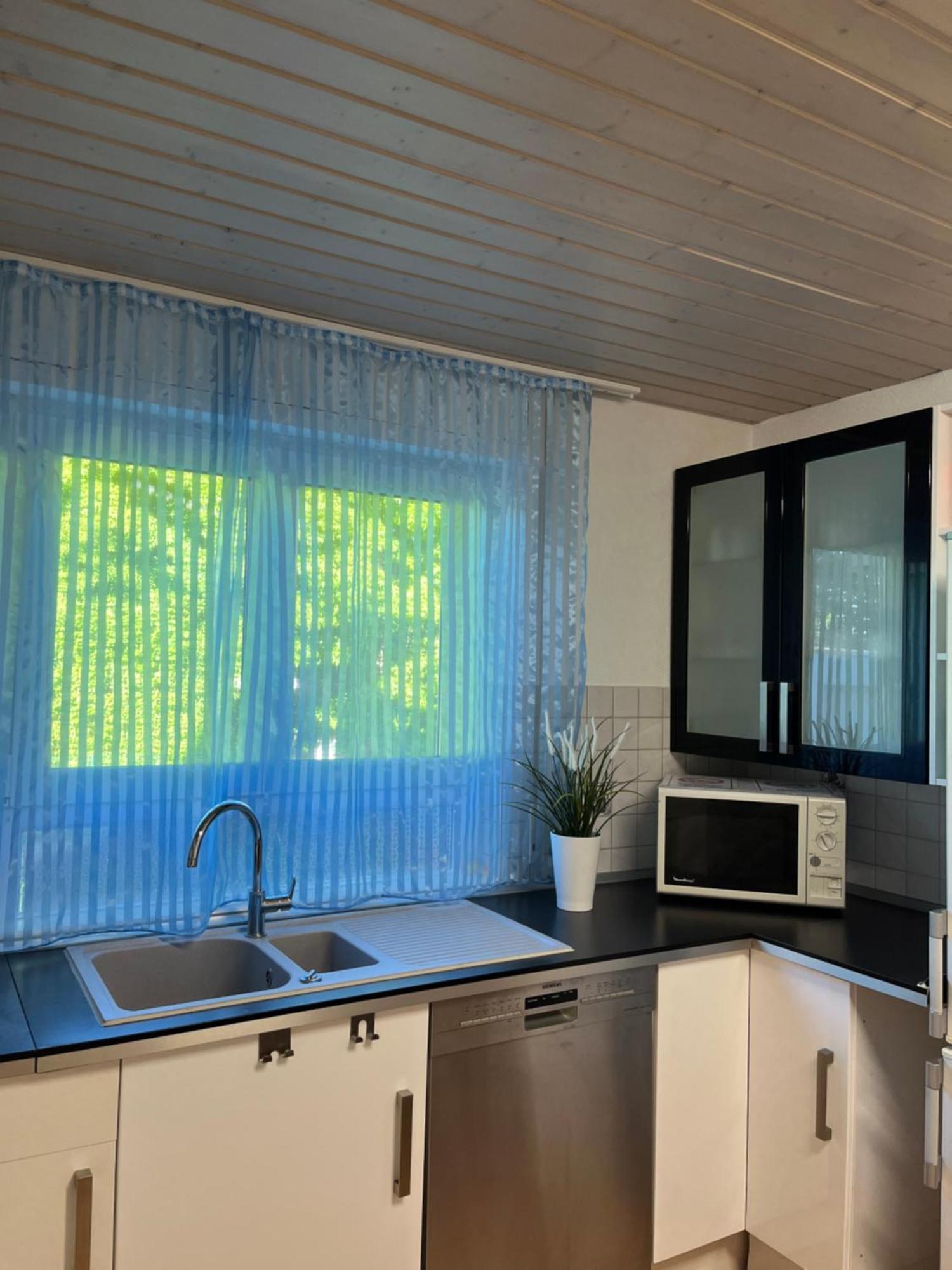 Familienfreundliches Ferienhaus Amara Mit Garten Und Terrasse - Friedrichshafen Am Bodensee Extérieur photo